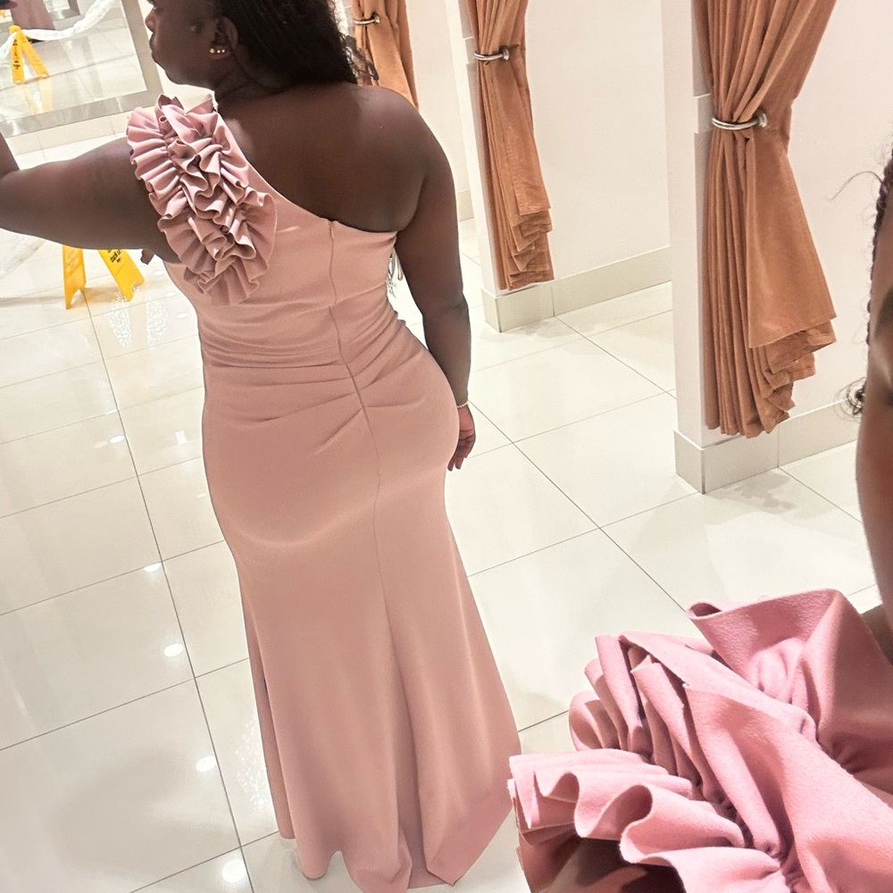 Xscape Ivy One-Shoulder Ruffle Dress in Rose color